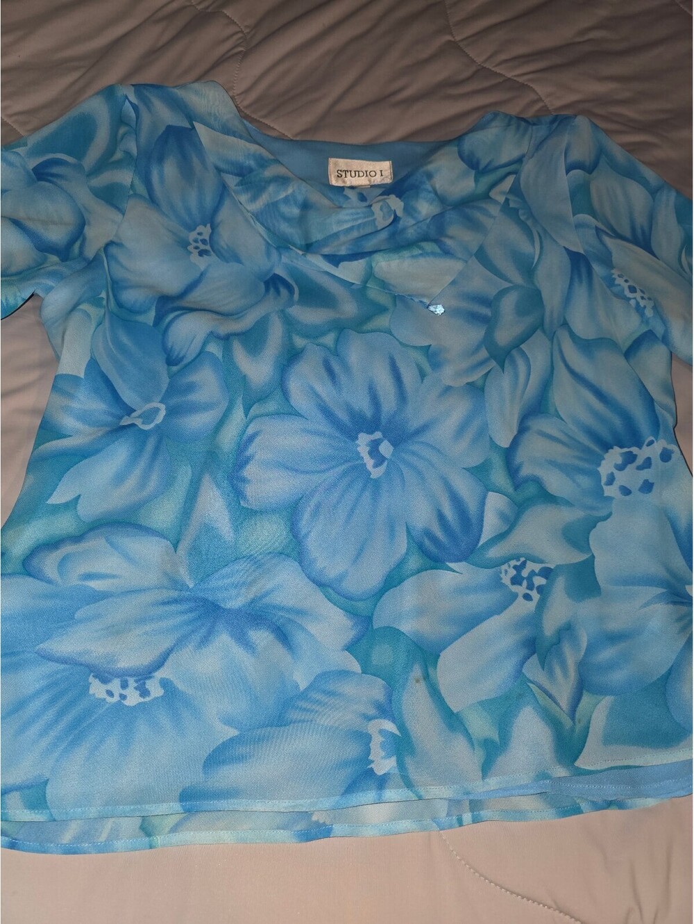 Studio I Vintage Blue Floral Short Sleeves Cowlneck Charmed Top & Skirt Size 10